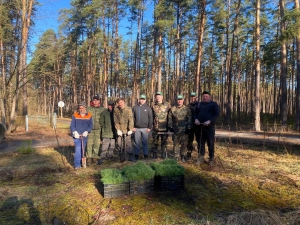 Акция «Аднавiм лясы разам»