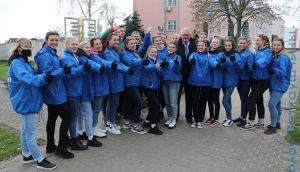 В рамках проекта «Голоса ушедших деревень» вчера в Ветке была заложена яблоневая аллея