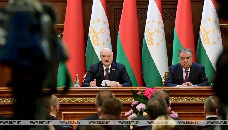 Почему визит Лукашенко в Душанбе — пример для СНГ и
что увезли оттуда члены делегации? Подробности с правительственного борта