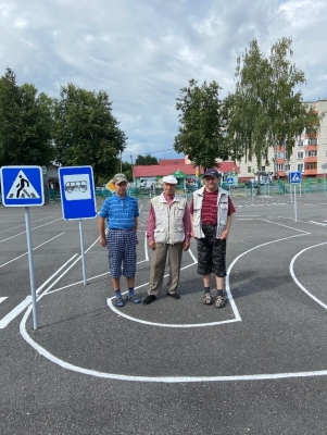 «Правила дорожные людям знать положено!»