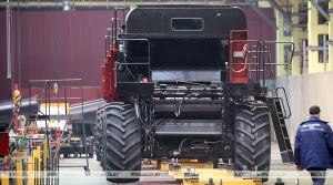 Як вырабляюць камбайны з беларускай прапіскай. Бясплатныя экскурсіі пройдуць на "Гомсельмашы"