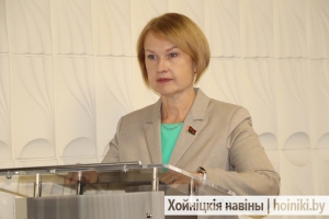 Член Совета Республики, председатель областного Совета депутатов Екатерина Зенкевич посетила Хойникский район